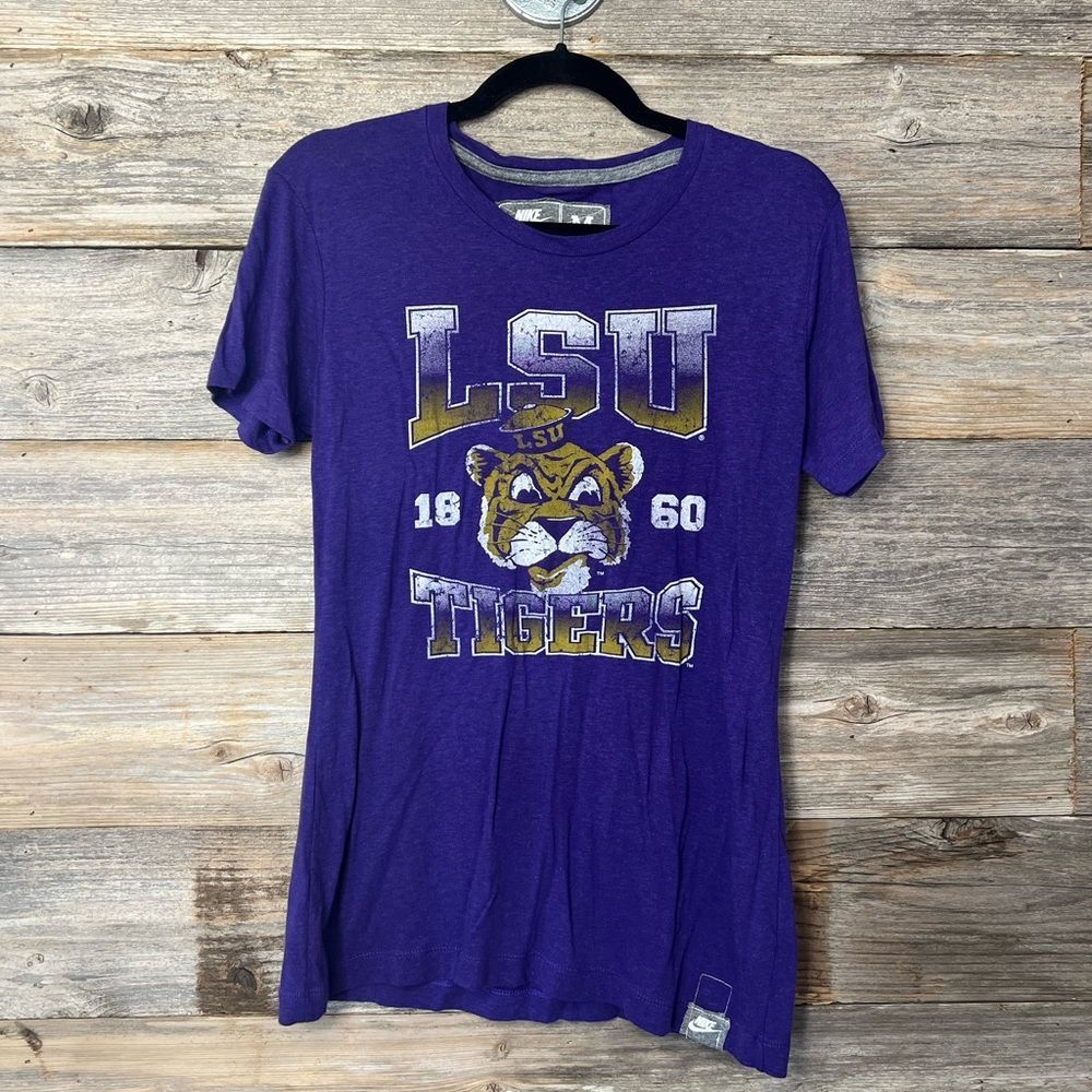 Vintage Nike LSU Tiger Short Sleeve Soft Spun T Shirt Medium Purple 💗